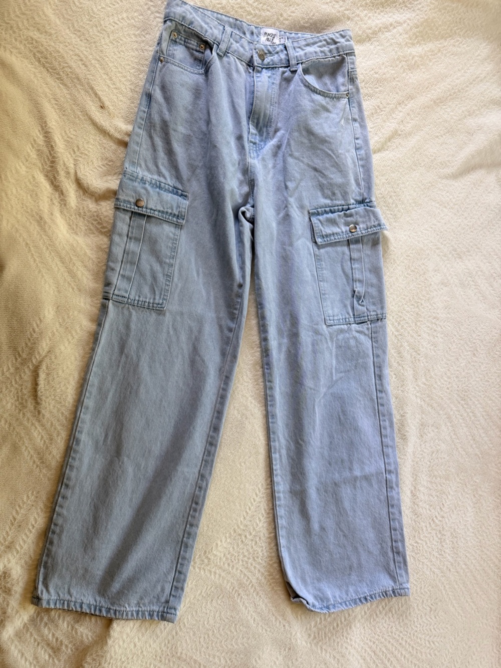 Princess Polly Light Blue Cargo Jeans | Size 4 - Picture 2 of 6